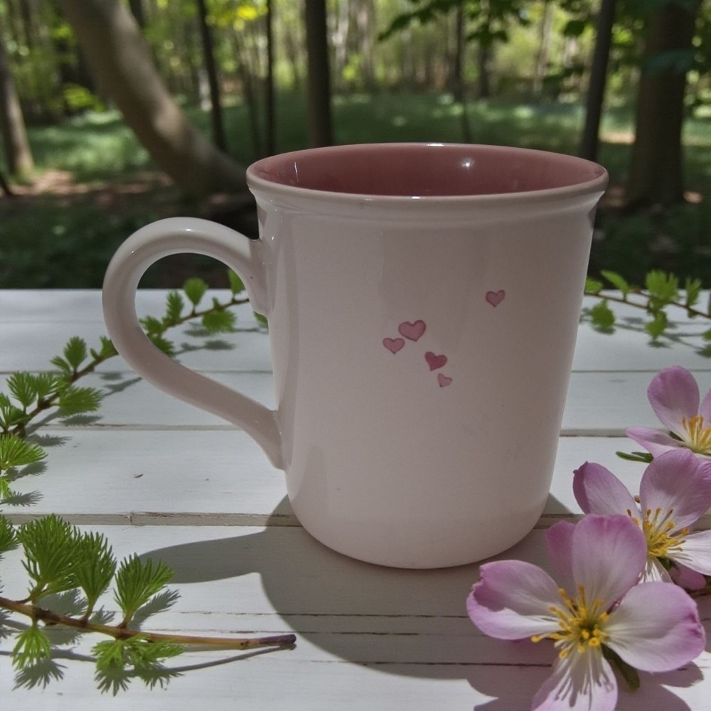 EUC Vintage 80's/90's Carlton Cards Stoneware White/Pink Grandma Mug.‎ - Picture 2 of 4